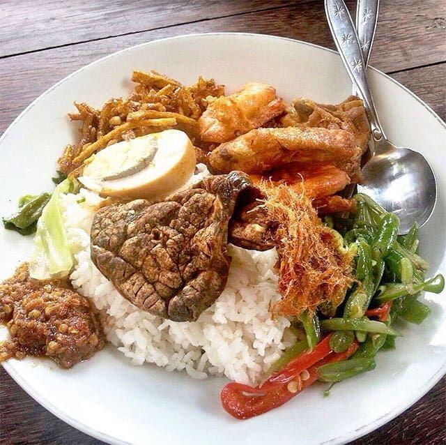 Ke Bali Tidak Harus Mahal, Ini 5 Kuliner Murah di Denpasar