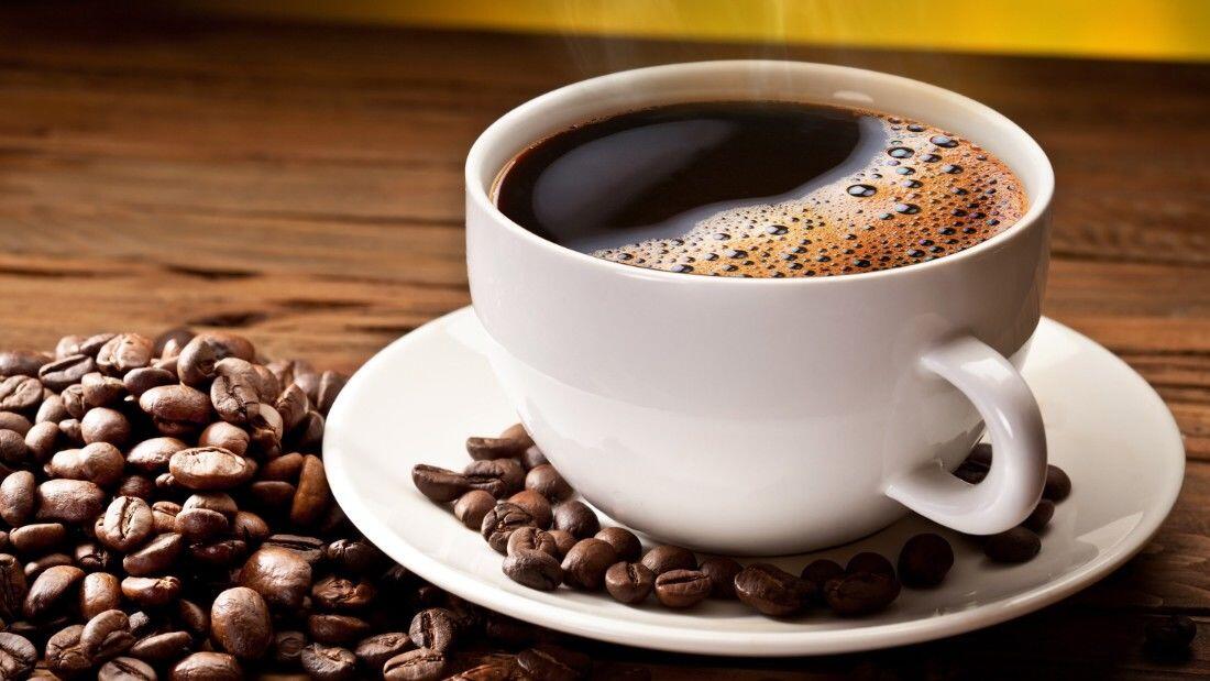 7 Cara Tetap Terhidrasi Selain Minum Air Putih, Ingin Mencoba?