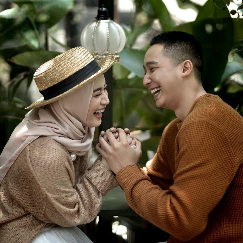 8 Potret Mesra Pre Wedding Melody eks JKT48, Siap-siap Patah Hati!