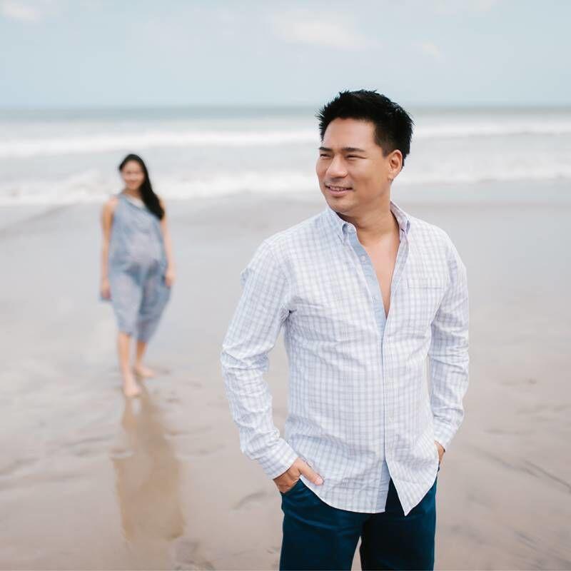 10 Gaya Maternity Shoot Rini Yulianti, Anggun dan Menawan