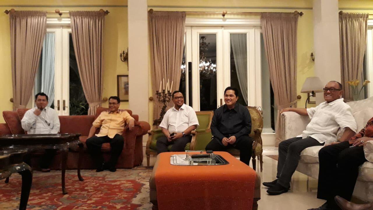 Erick Thohir: Aburizal dengan Sendirinya Masuk Tim Pemenangan Jokowi