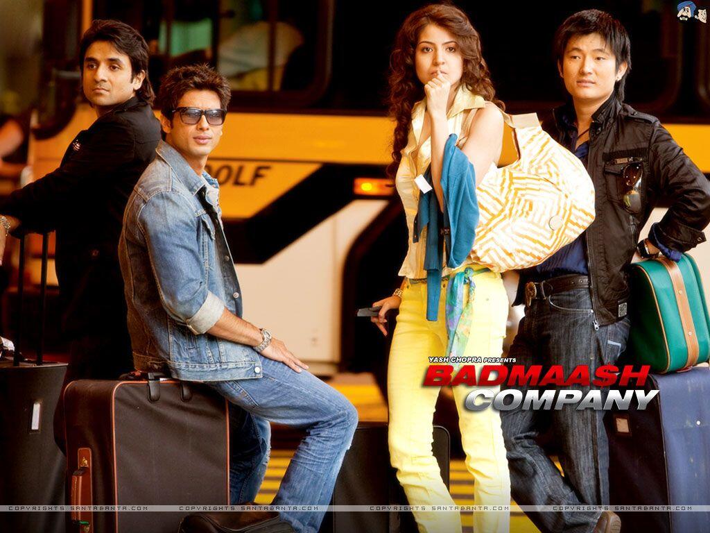 Gak Kalah Menarik, 5 Film Bollywood Ini Punya Cerita yang Unik