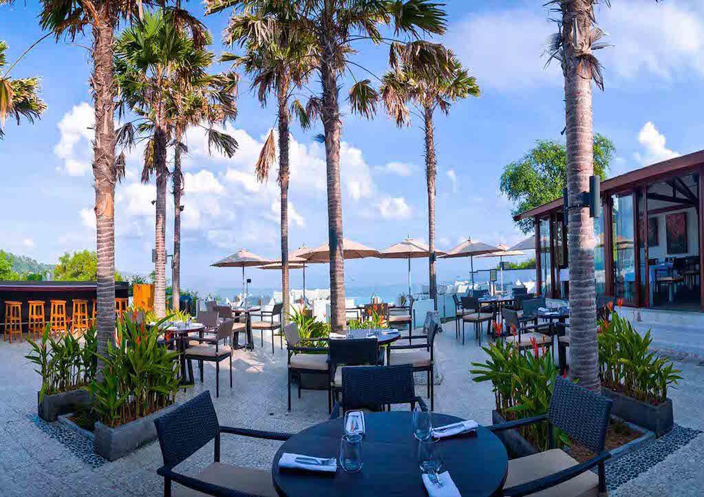Syahdu Banget, Ini 5 Bar di Bali untuk Melihat Matahari Terbenam