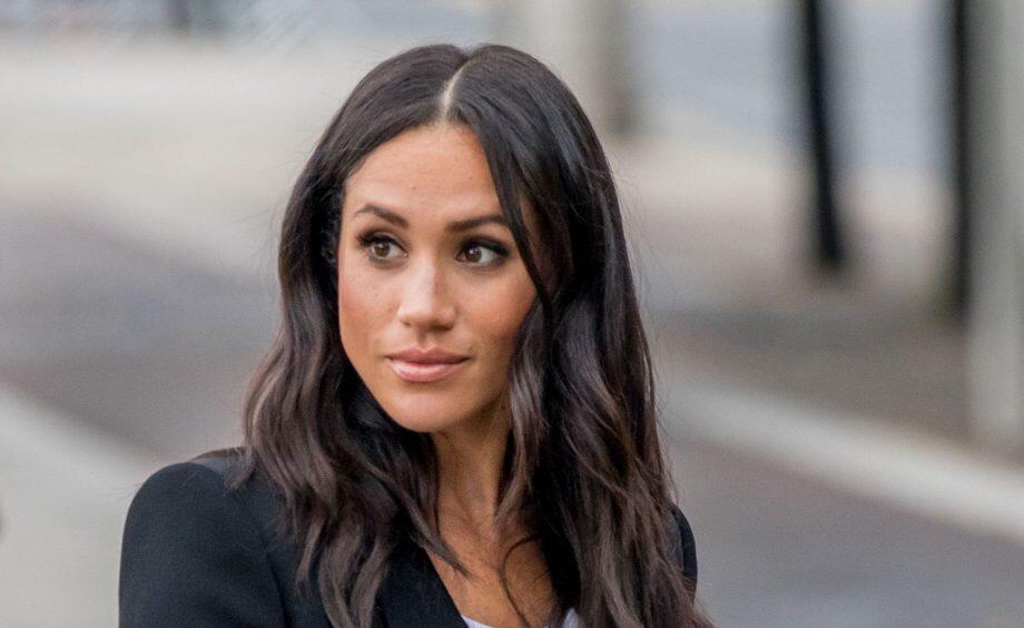 Serangan Samantha kepada Meghan Markle di London