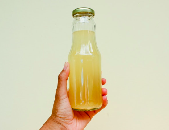 Minum Cuka Apel Bisa Bikin Cantik?