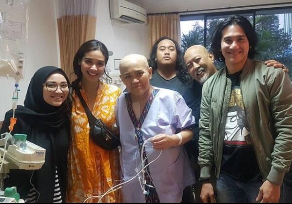 Baru Sehari Ulang Tahun ke-59, Istri Indro 'Warkop' Meninggal karena Kanker