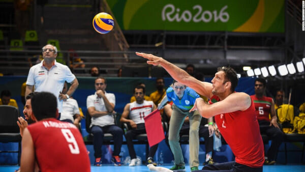 Morteza Mehrzadselakjani, Atlet Voli Duduk Tertinggi di Para Asian Games