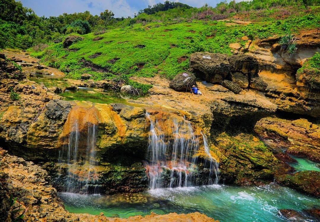 Masih 'Perawan', 5 Pantai Tersembunyi Pacitan Ini Wajib Dikunjungi