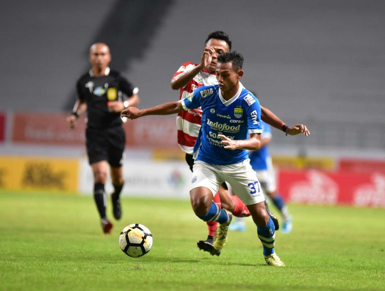 Persib Terjegal di Batakan, Papan Atas Kembali Panas