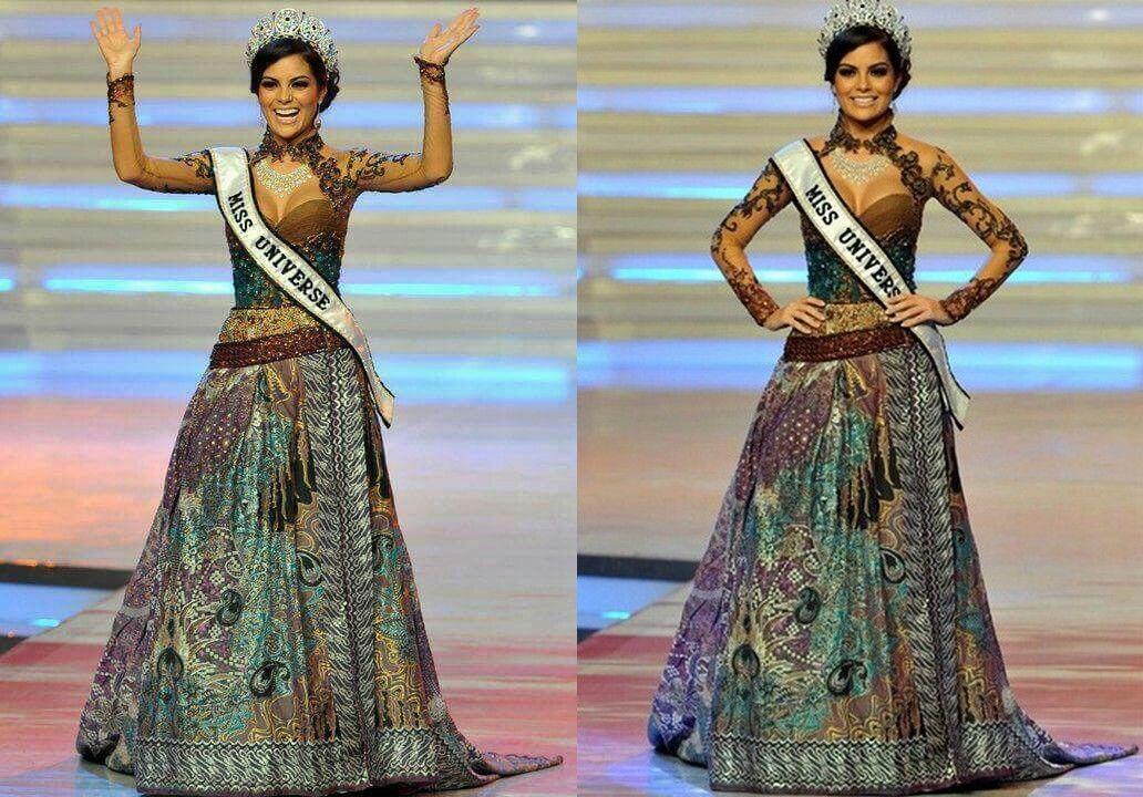 10 Potret Anggunnya Ratu Kecantikan Dunia Saat Kenakan Kebaya