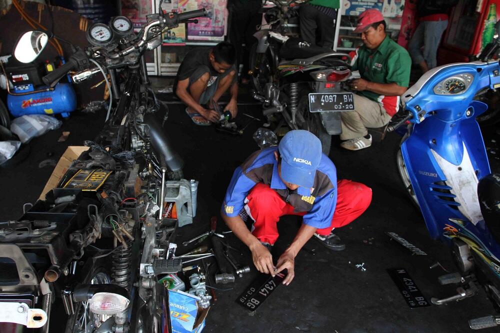 Biaya Servis Motor Injeksi di Bengkel Resmi & Umum | KASKUS