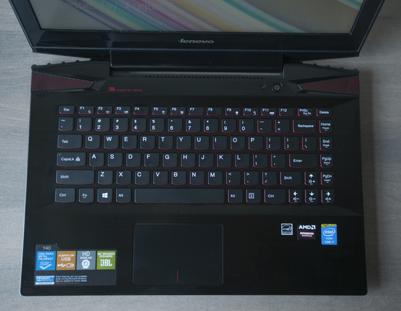Review Lenovo Y40-80 di 2018
