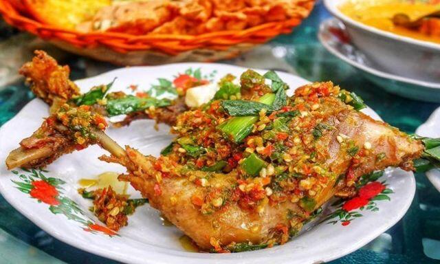 FAKTOR KUNCI KEBERHASILAN BISNIS KULINER