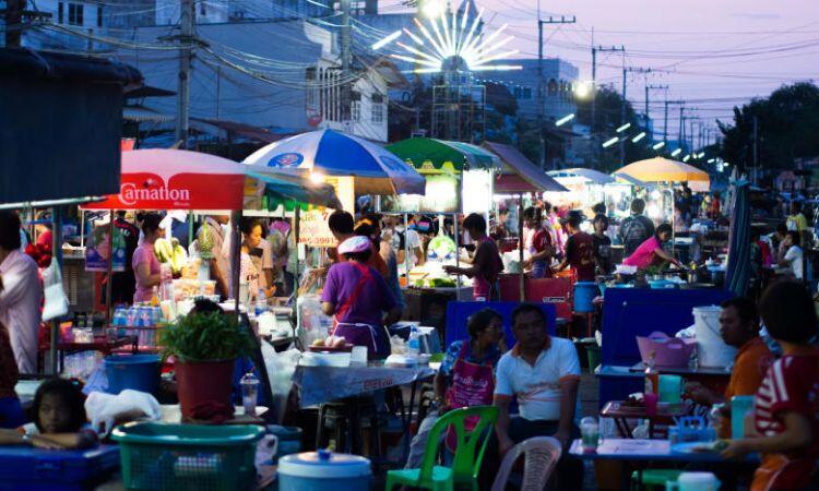 Anda Ingin Sukses Menjalankan Bisnis Street Food? Ini Dia Rahasianya
