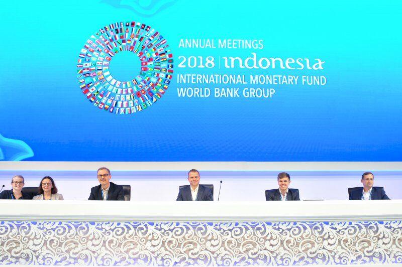 RI Sukses "Bungkus" Investasi Rp202,5 T dari Pertemuan IMF-WBG