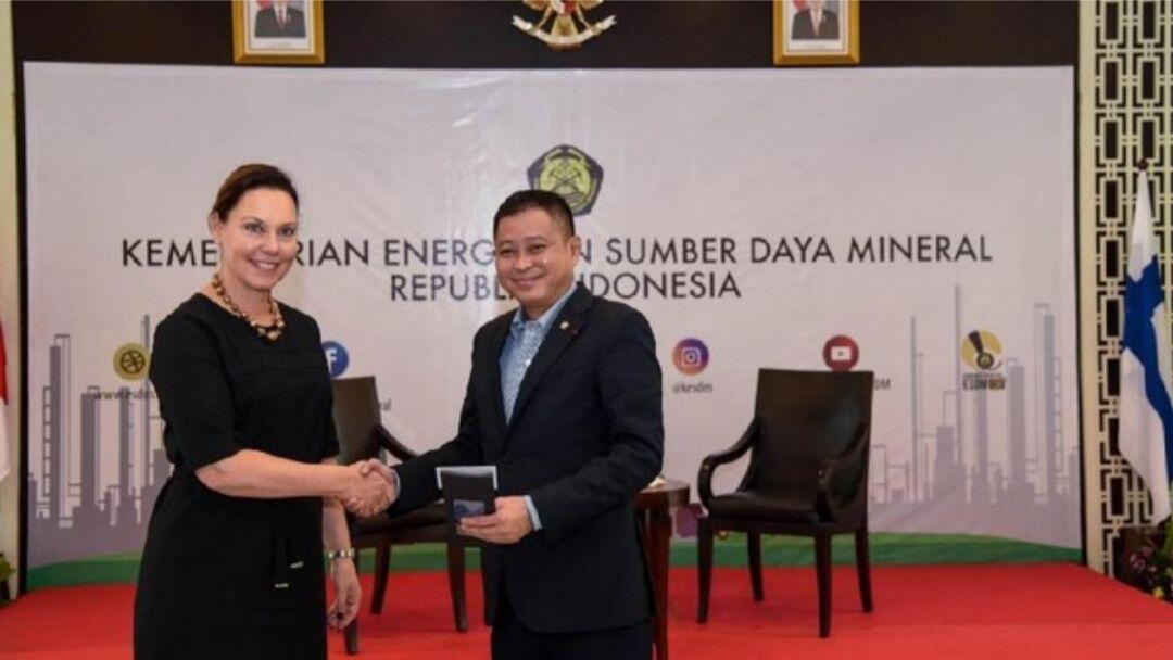 Wawancara Khusus Menteri Virolainen: "Kami Minum Kopi Indonesia"