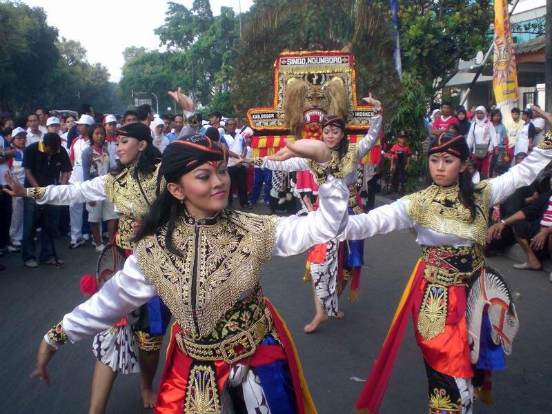 Ini lho, 6 Suku Asli yang Akan Membuatmu Bangga Sebagai Wong Jatim!