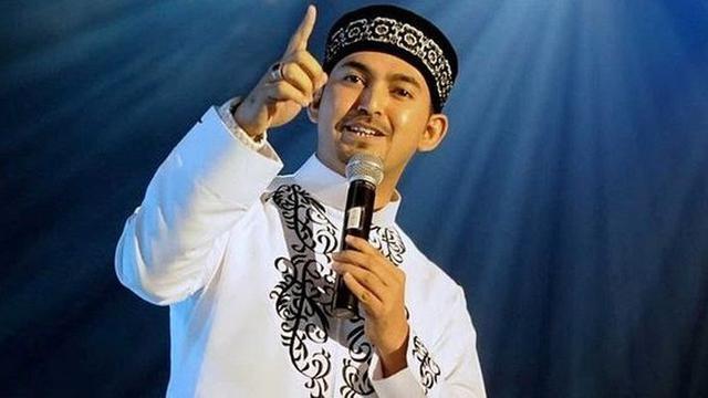 Beredar Video Ustadz Al Habsyi Puji Prabowo Dekat dengan Arab, Sindir Alfateka Jokowi