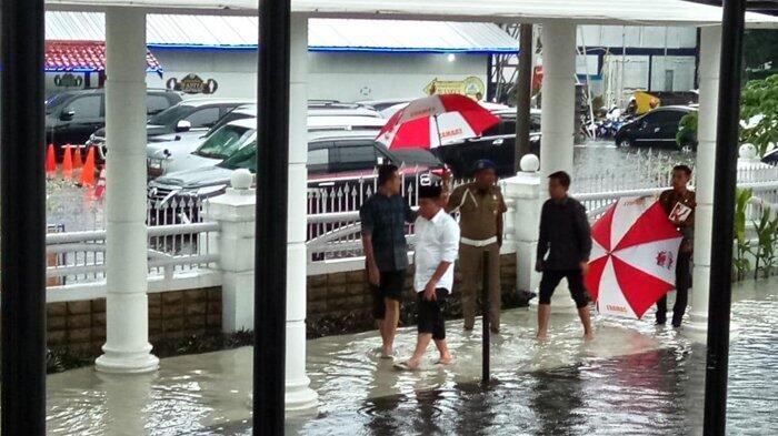 Cerita Edy Rahmayadi Gagal ke Masjid karena Banjir