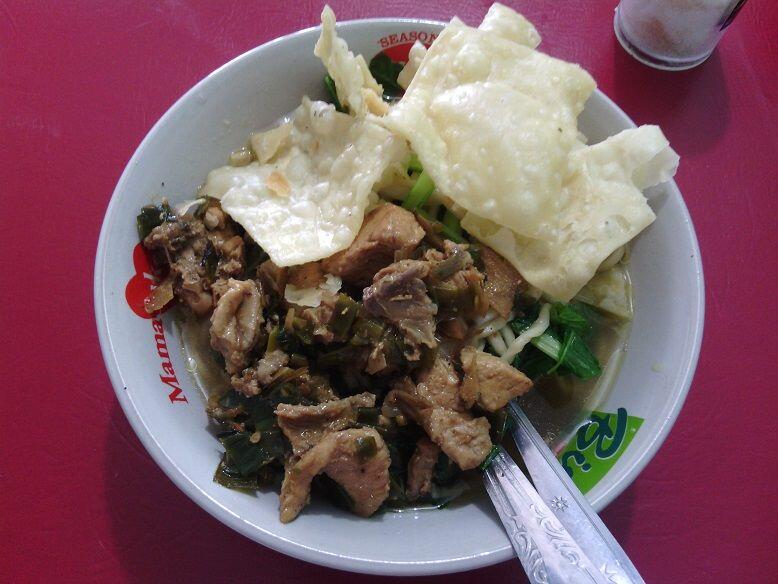 Wajib Coba! Rekomendasi 5 Bakso Manyus di Bojonegoro