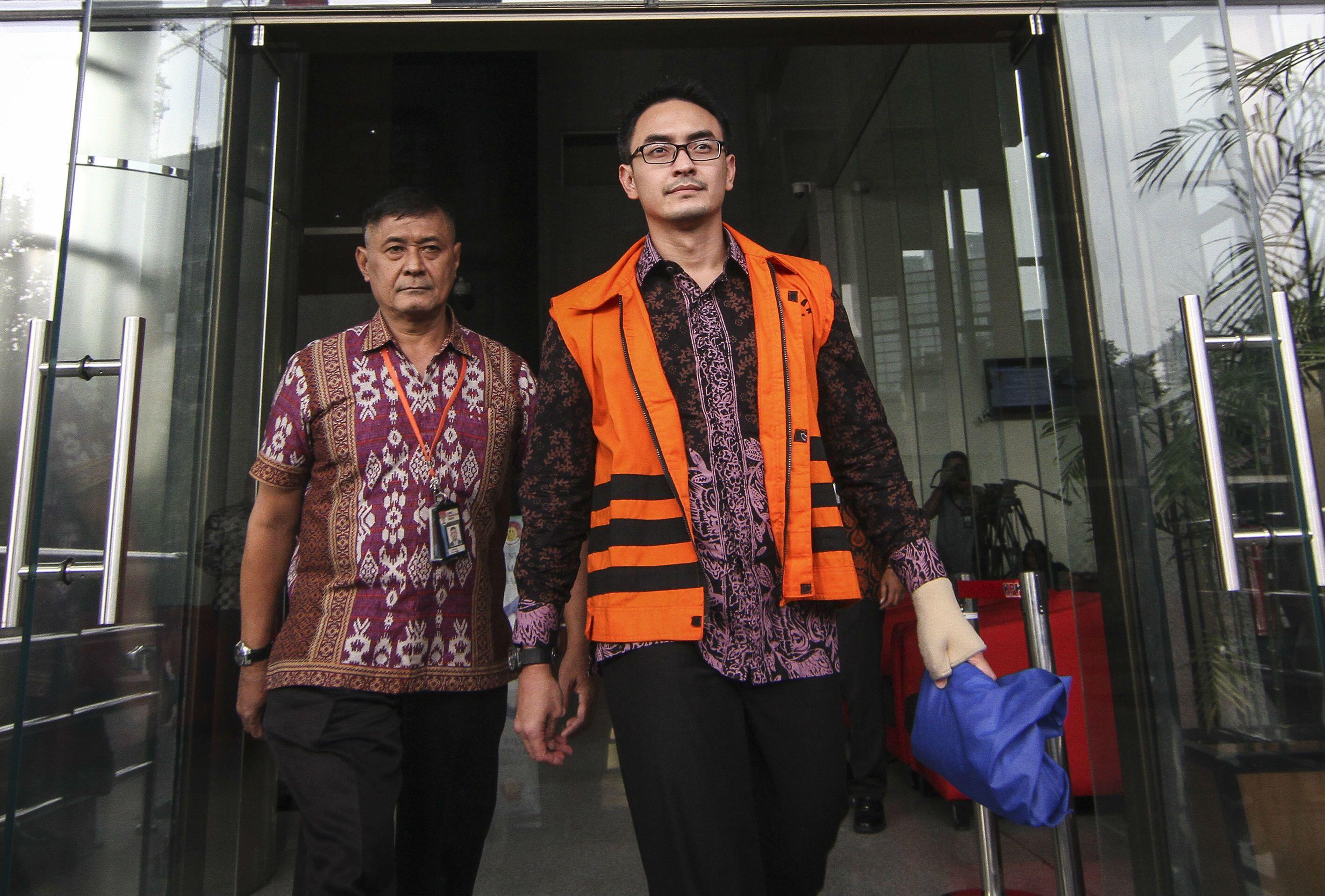 5 Fakta Uang Miliaran Rupiah di Balik Kasus Korupsi Zumi Zola