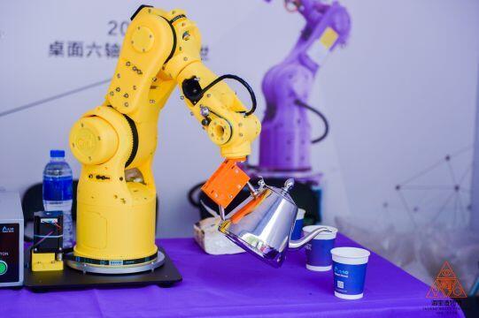 10 Produk Retail Paling Unik di Taobao Maker Festival 2018