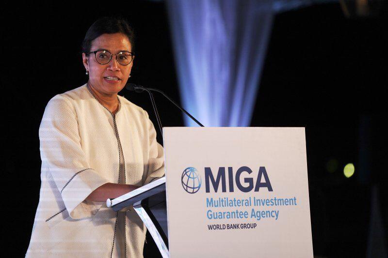 Jejak Kontroversi IMF di Indonesia
