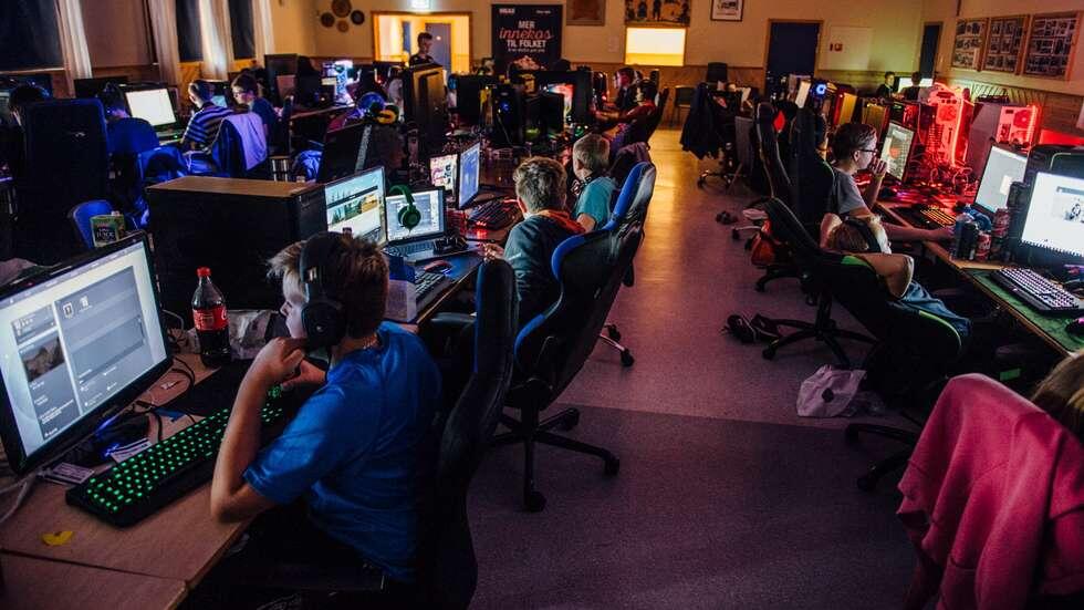 5 Sekolah di Dunia yang Menjadikan eSport Sebagai Pelajaran