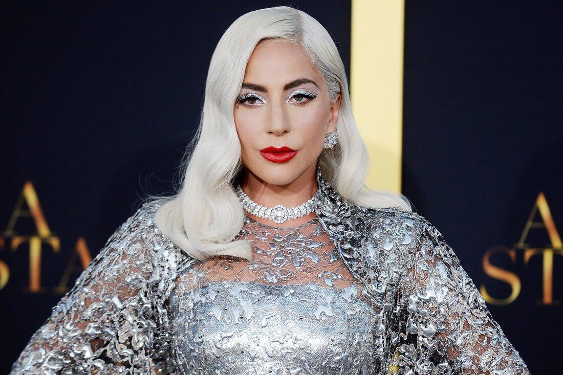 Cerita Awal Karier hingga Gaya Nyeleneh Lady Gaga