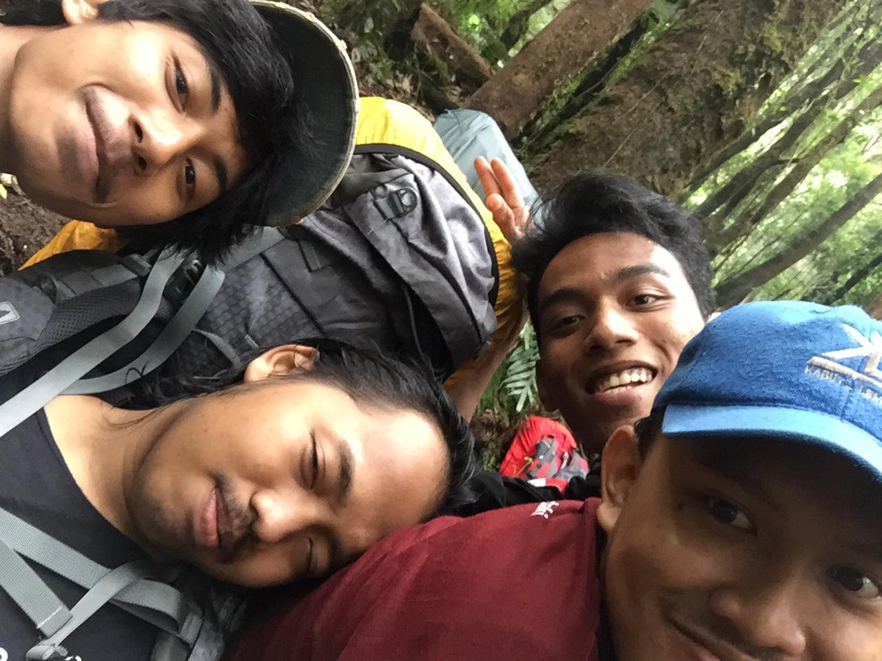 &#91;COC Travellers&#93; Tips &amp; Cerita Pendakian Menghapus Luka di Gunung Gede #AslinyaLo