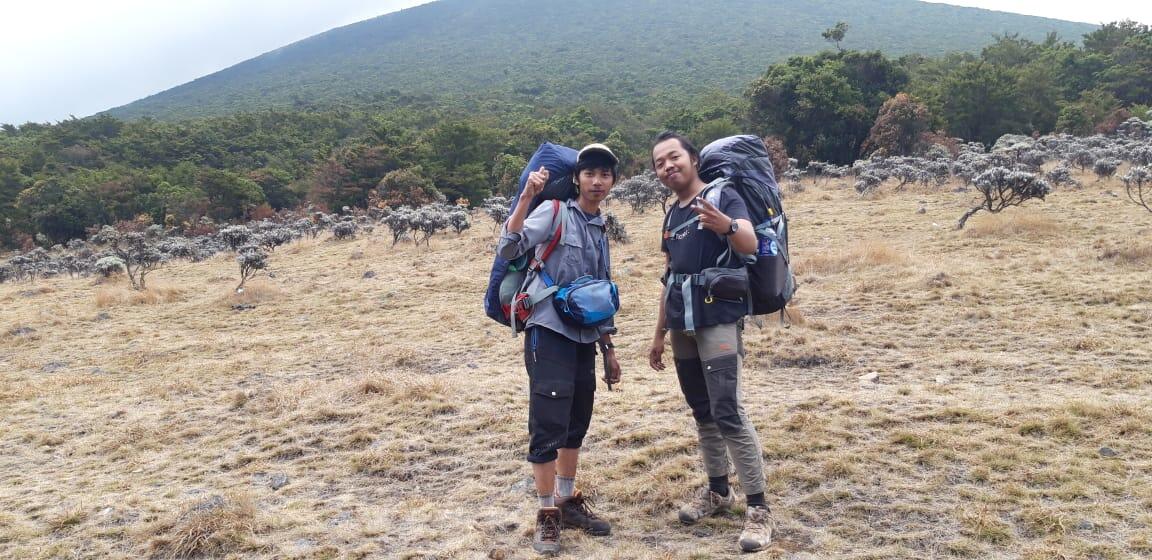 &#91;COC Travellers&#93; Tips &amp; Cerita Pendakian Menghapus Luka di Gunung Gede #AslinyaLo