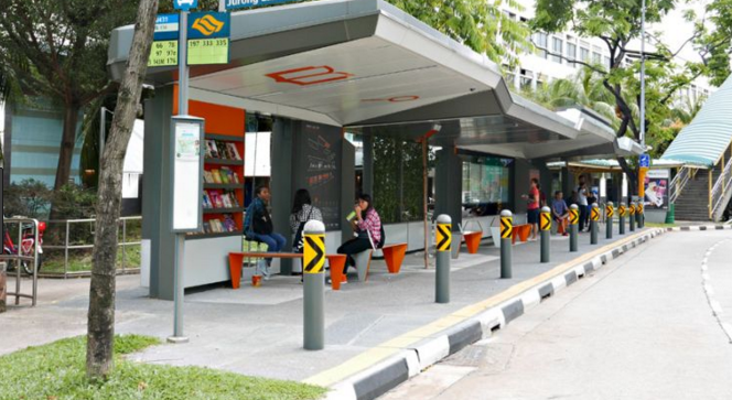 Alasan Pengemudi Transportasi "Online" di Bekasi Enggan Mangkal di Pangkalan