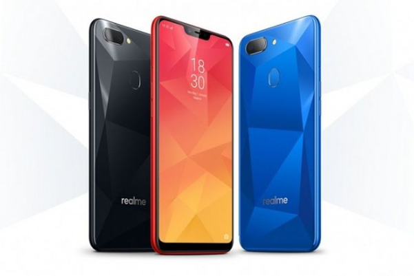 Desain Realme 2 Bikin Ane Pingin Hijrah dari Xiaomi