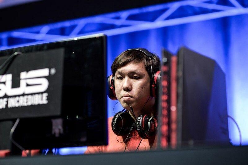 5 Kisah Perjalanan Atlet eSport yang Sekaramg Sudah Terkenal