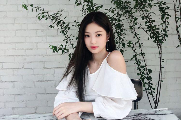 BOOMBAYAH! Jennie 'BLACKPINK' Umumkan Debut Solo Tahun Ini