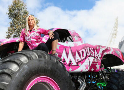 Mengenal Sosok Manis di Balik Aksi Ngeri Monster Truck