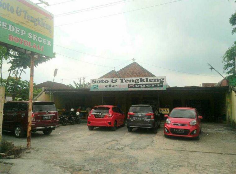 PENYIAR ALIEN: Alien, Aku di Kotamu, di Mana Kamu?
