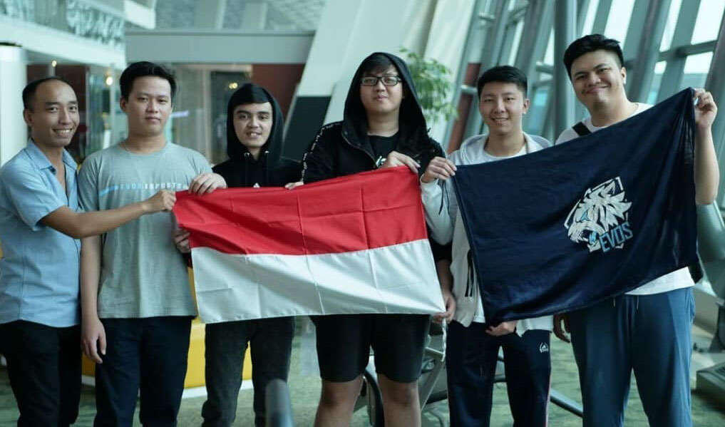 Yuk, Berkenalan Sama EVOS dan 5 Atlet Divisi Dota2-nya
