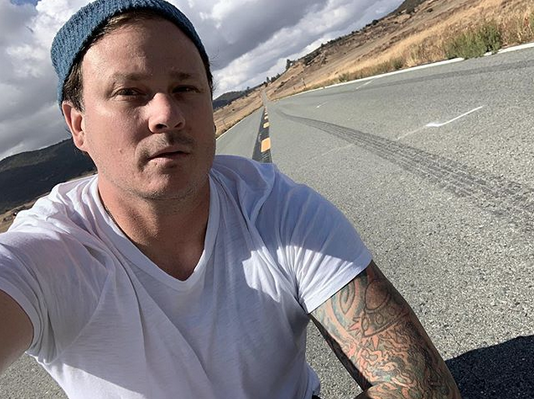 Tom DeLonge Bakal Reuni Sama Blink-182?