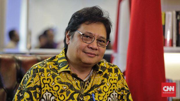 Meski Ada Perbedaan, Luhut Minta Kader Golkar Tak Berkhianat