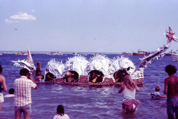 Balapan Perahu Kaleng Bir, Event Olahraga yang Populer di Aussy