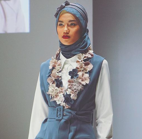 Asyik, Kini Ada Jilbab Anti Air yang Diciptakan Desainer Indonesia