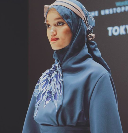 Asyik, Kini Ada Jilbab Anti Air yang Diciptakan Desainer Indonesia