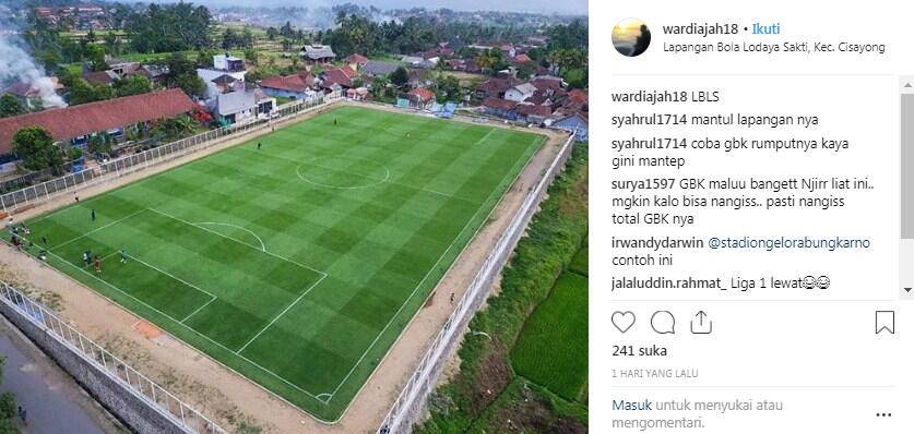 LUAR BIASA...! ANAK MUDA INI BIKIN STADION BERTARAF INTERNATIONAL DI DESA TERPENCIL