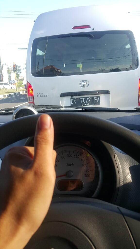 &#91;COC Travellers&#93; JALAN – JALAN HEMAT ke BUKIT BATU KURSI BALI #AslinyaLo