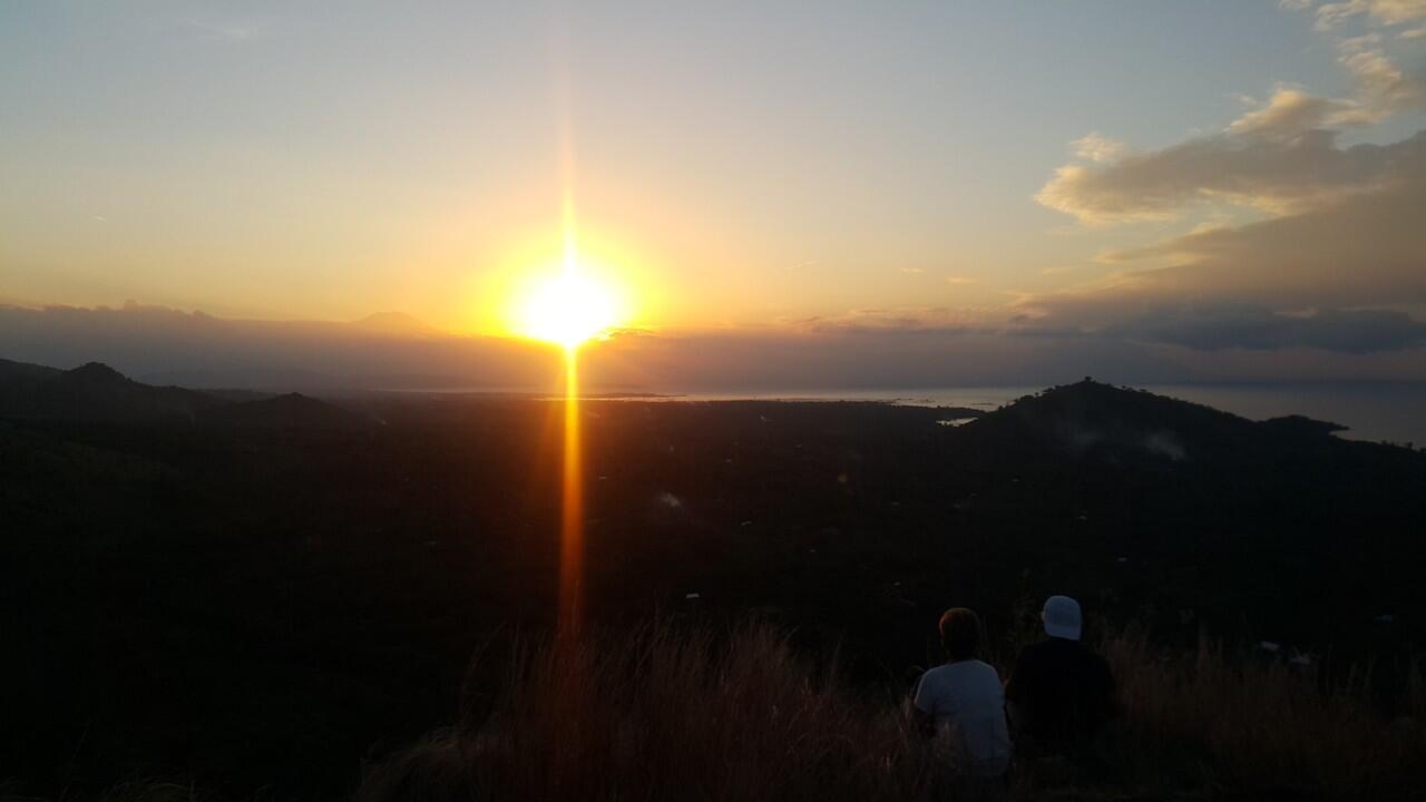 &#91;COC Travellers&#93; JALAN – JALAN HEMAT ke BUKIT BATU KURSI BALI #AslinyaLo