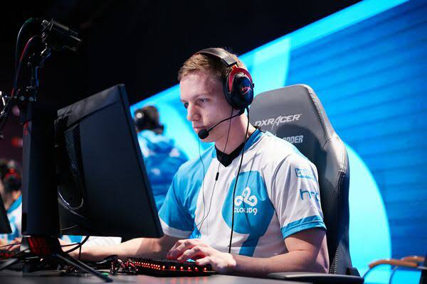 5 Divisi E Sports Dengan Segala Kekurangan Dan Kelebihan nya
