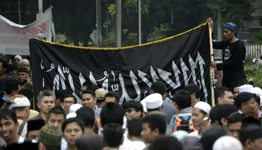 Usai Pembakaran Bendera Mirip HTI, Muncul Petisi Bubarkan Banser