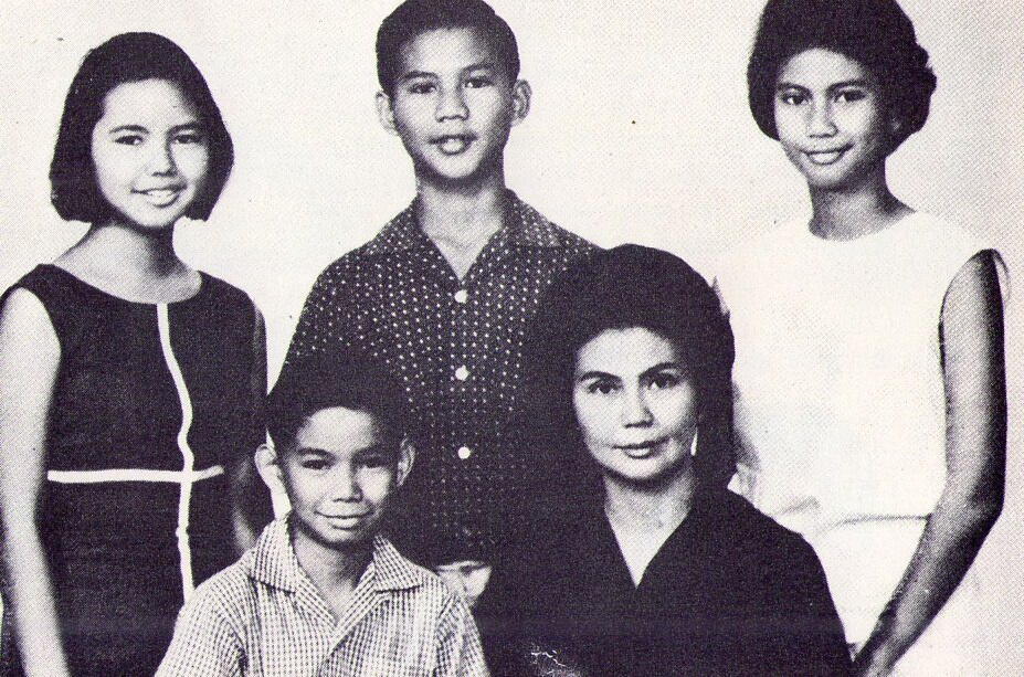 Prabowo ngaku saat kecil tak suka minum susu makanya lebih pendek dari adik