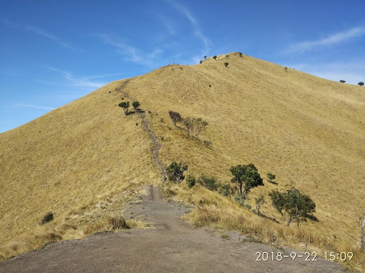 Merbabu Lintas Wekas – Suwanting 2018